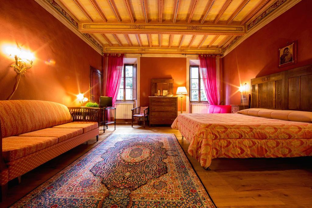 Palazzina Cesira Bed & Breakfast Монталчино Екстериор снимка