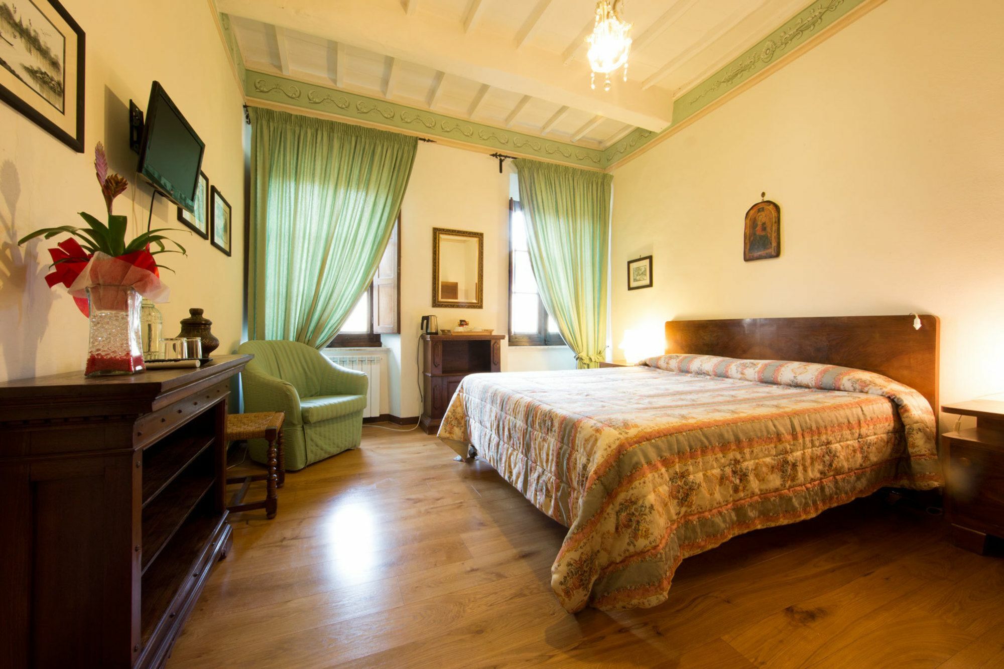 Palazzina Cesira Bed & Breakfast Монталчино Екстериор снимка